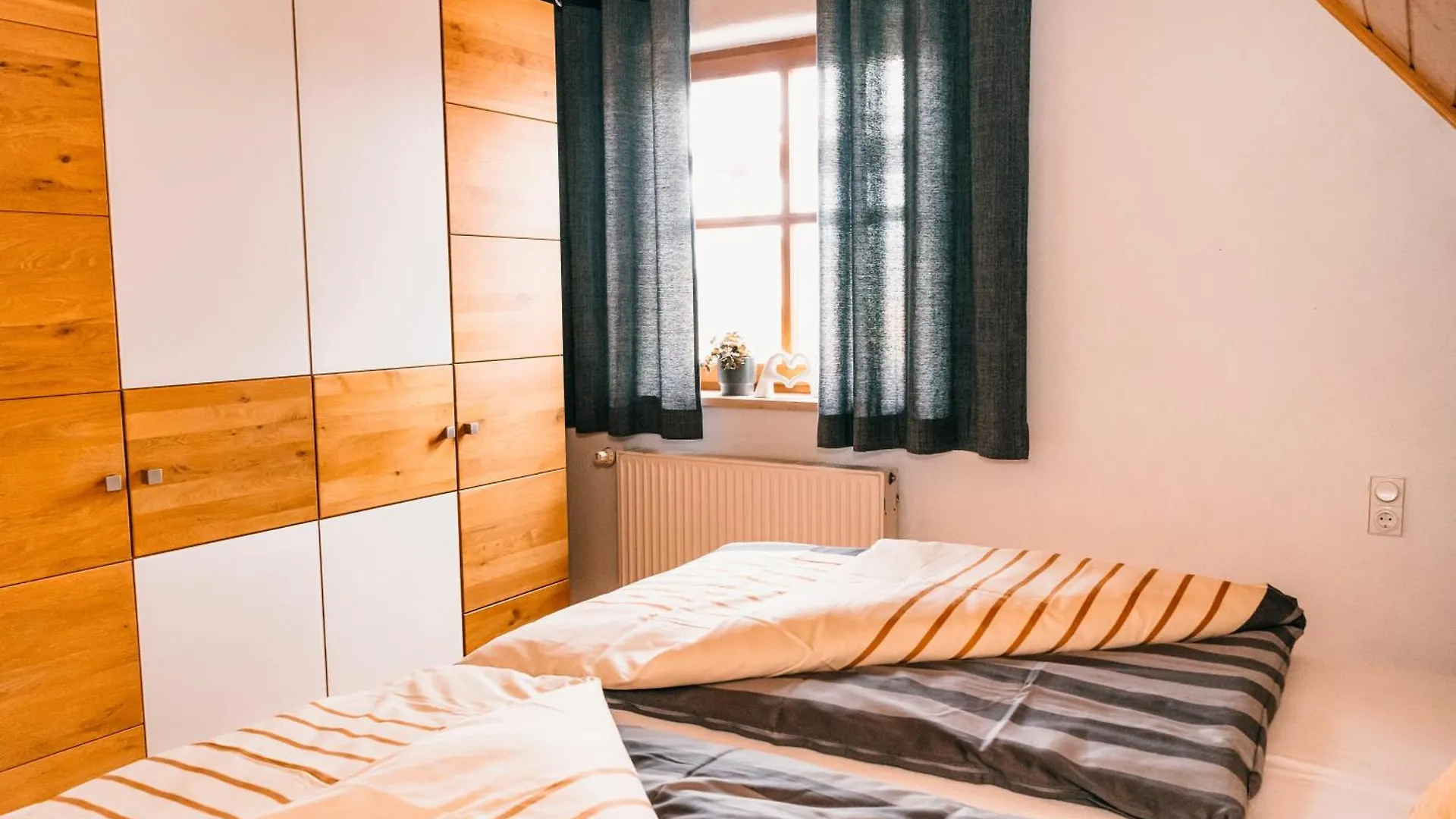 Apartment Ferienwohnung Alte Schneiderei Heideck